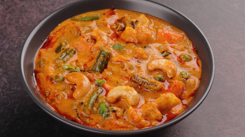 Dewani Handi (chicken)